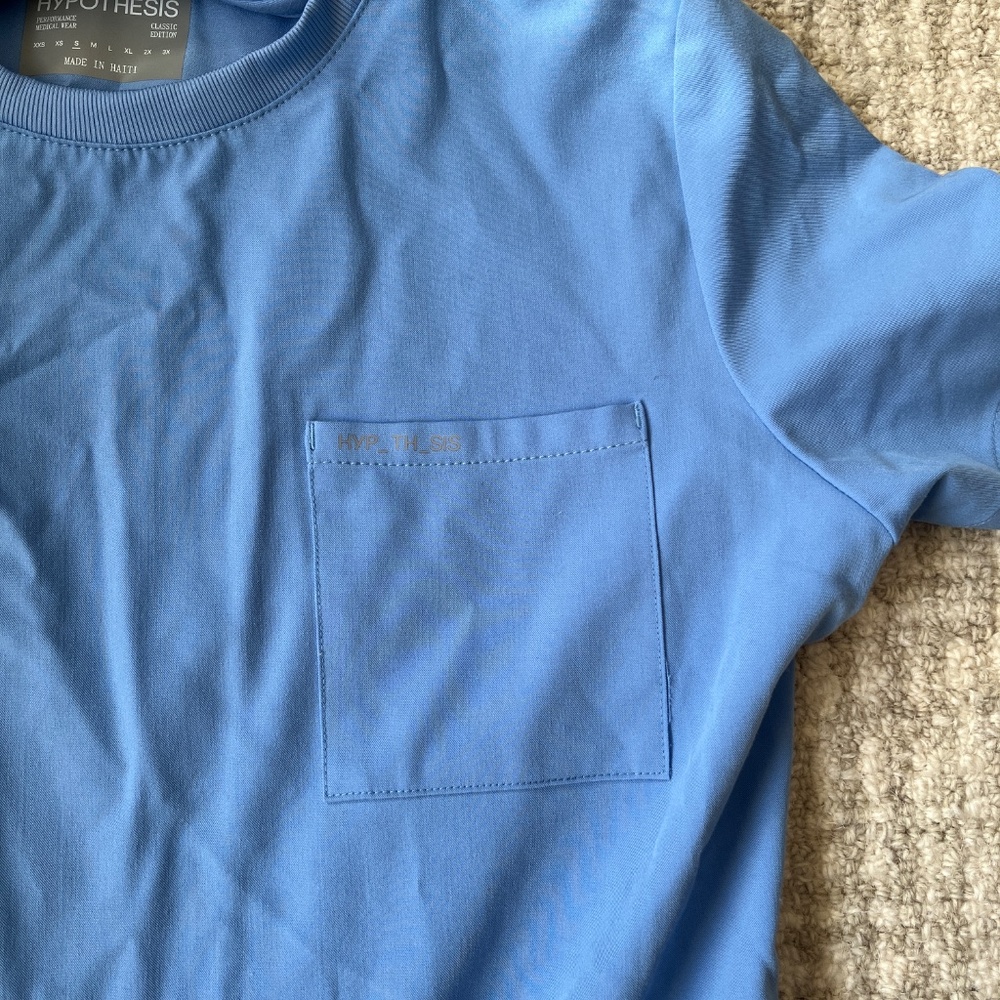 Ciel Blue scrub top S - Picture 3 of 3